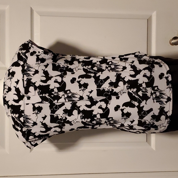 Elle Butterfly Silhouette Black/White Printed Women's Crepe Top - Size Small - Picture 5 of 8